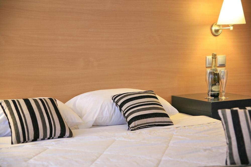 All Senses Ocean Blue Sea Side Resort (Adults Only) Petaloudes Екстериор снимка