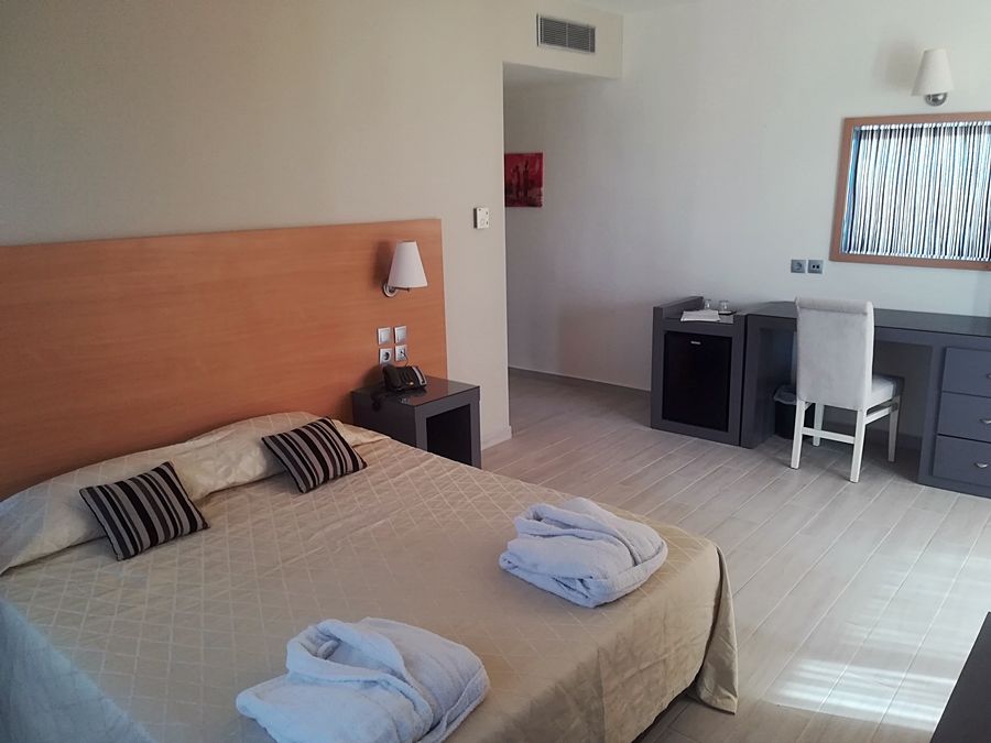 All Senses Ocean Blue Sea Side Resort (Adults Only) Petaloudes Екстериор снимка