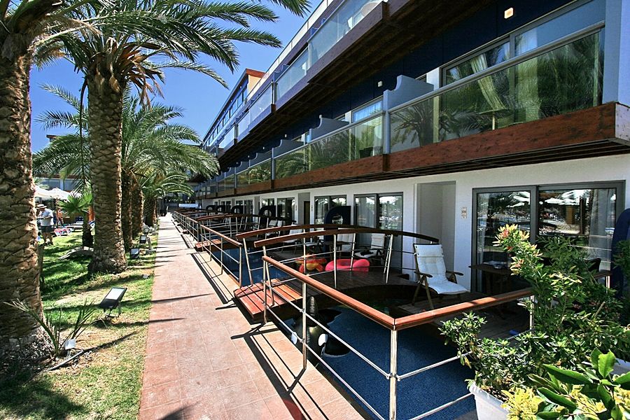 All Senses Ocean Blue Sea Side Resort (Adults Only) Petaloudes Екстериор снимка